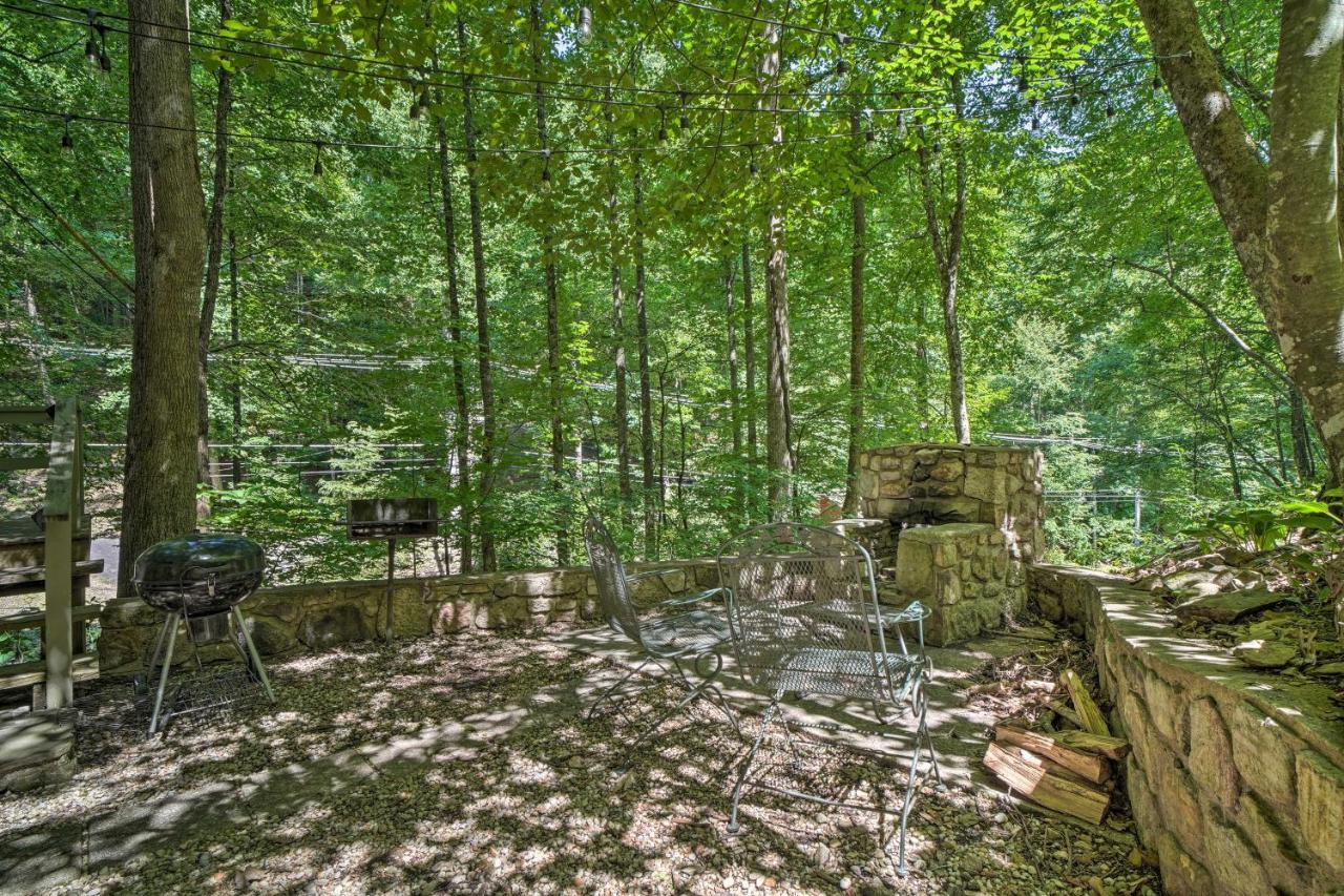 Snuggle Inn In The Heart Of Chalet Village! Gatlinburg Exteriör bild