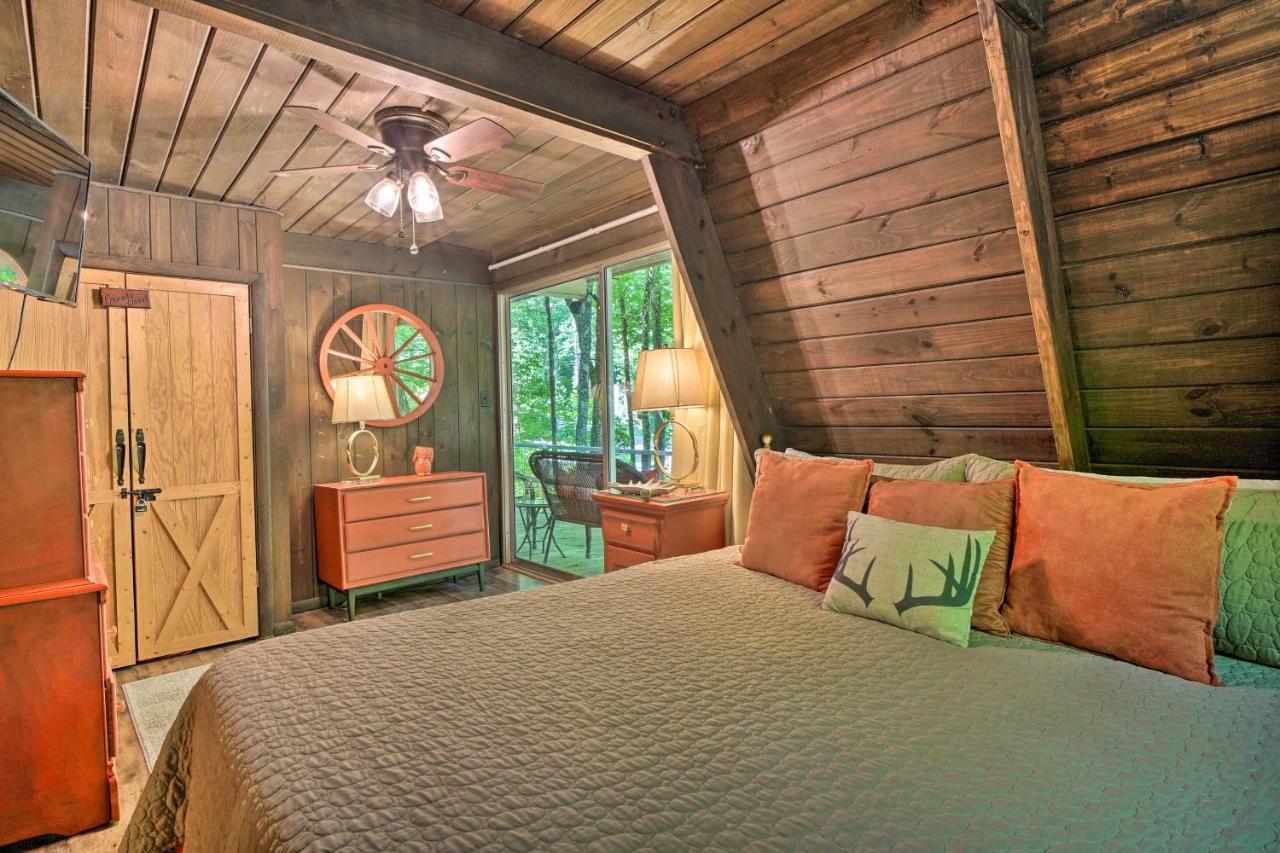 Snuggle Inn In The Heart Of Chalet Village! Gatlinburg Exteriör bild
